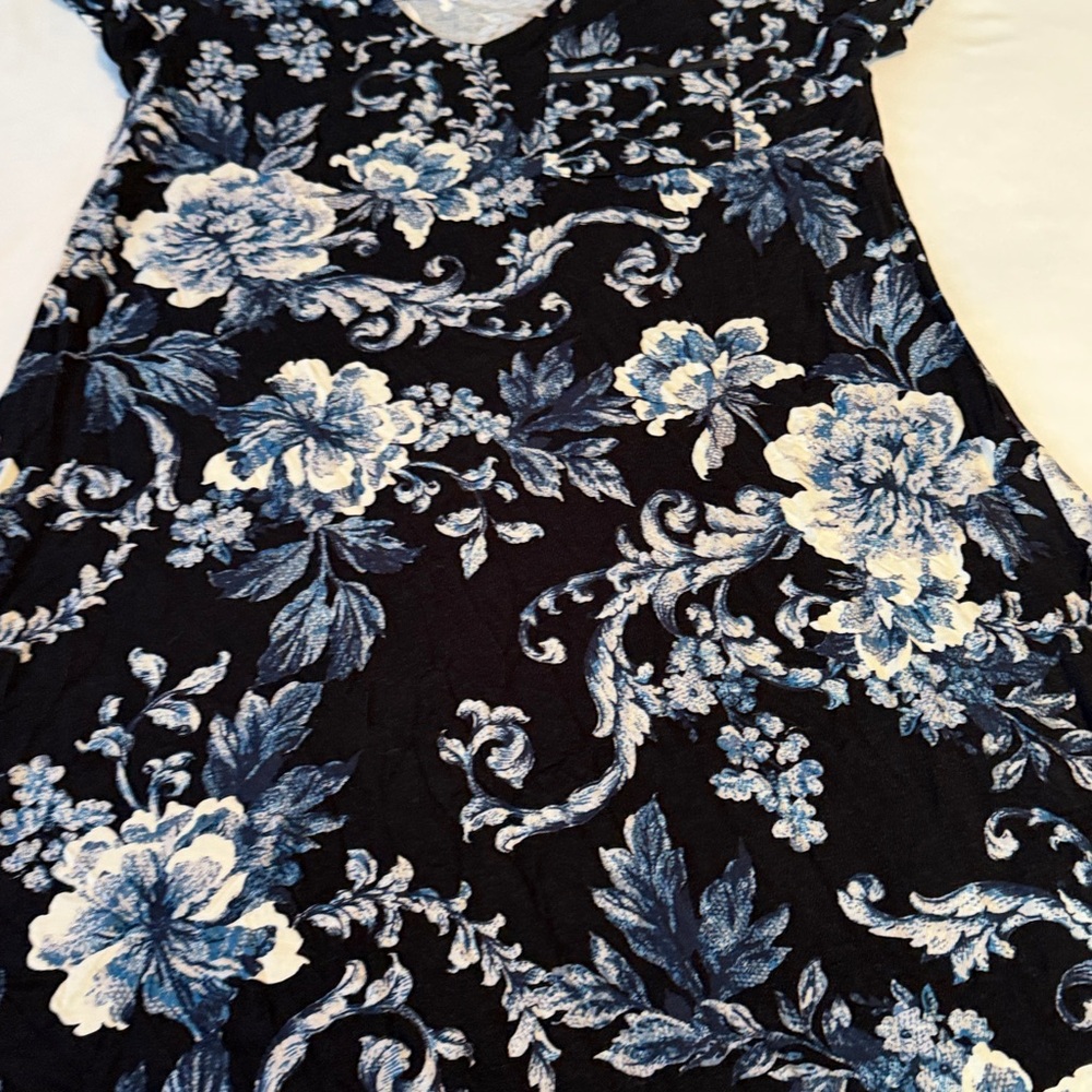 Soma Black and White Floral Pajamas - Picture 4 of 5